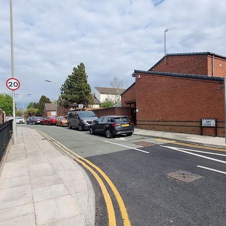 Spacious City Studio / Wifi / Parking Liverpool Exterior photo