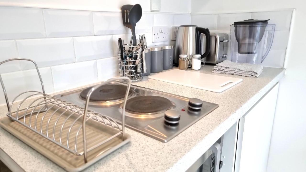 Spacious City Studio / Wifi / Parking Liverpool Exterior photo